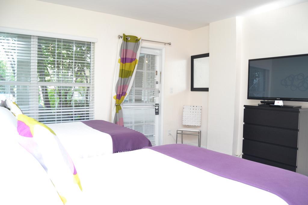 Grand Palm Plaza Ξενοδοχείο Φορτ Λόντερντεϊλ Δωμάτιο φωτογραφία